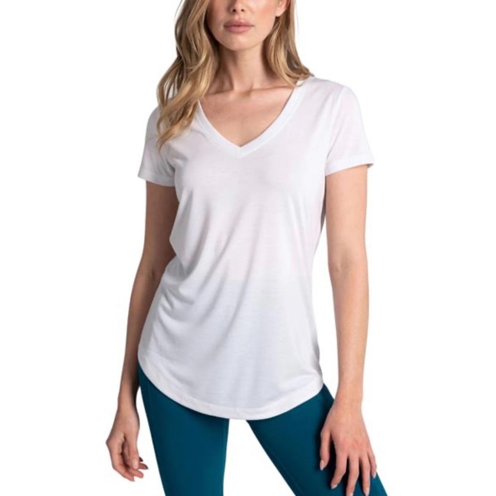 NWT Nautica tee